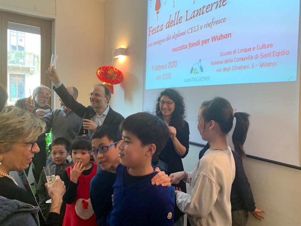 Festa dels Fanals en solidaritat amb la Xina a l'Escola de Llengua i Cultura de Sant'Egidio de Milà